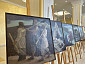 В Саратове представили дипломные работы художников и образцы оружия из зоны СВО